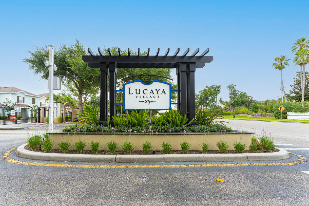 8 West Lucaya Village Resort Entrance